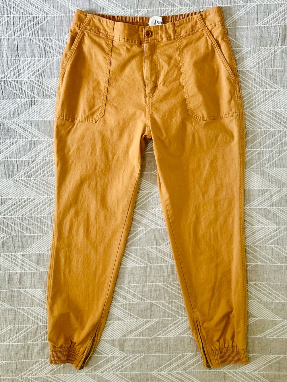 Pact Organic Cotton Twill Utility Pants Zip Ankle Joggers Women's L Golden Ochre
